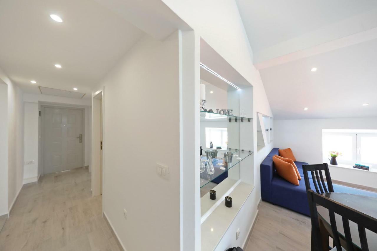 Zara Three Wells Apartment Exterior photo