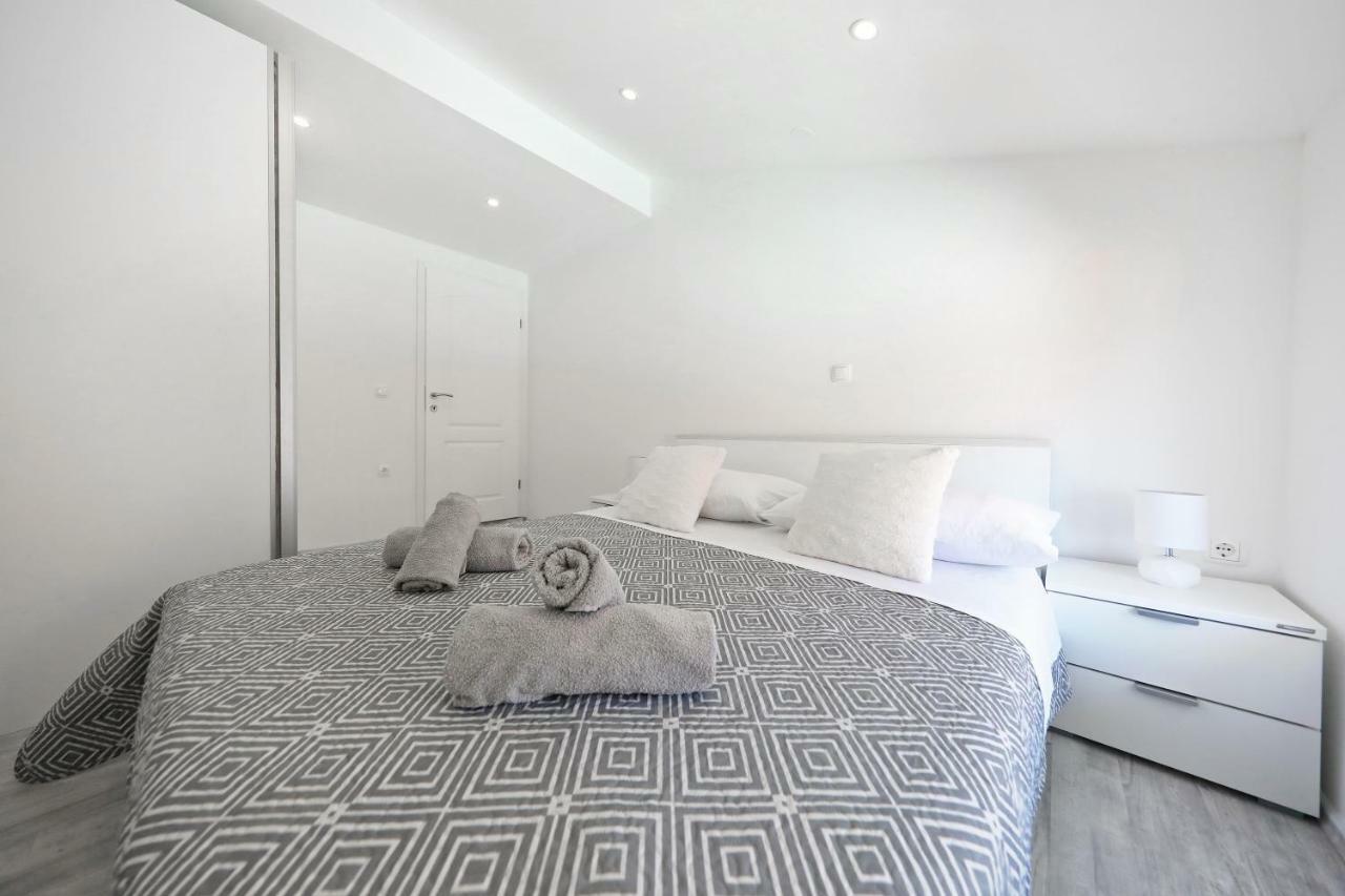 Zara Three Wells Apartment Exterior photo