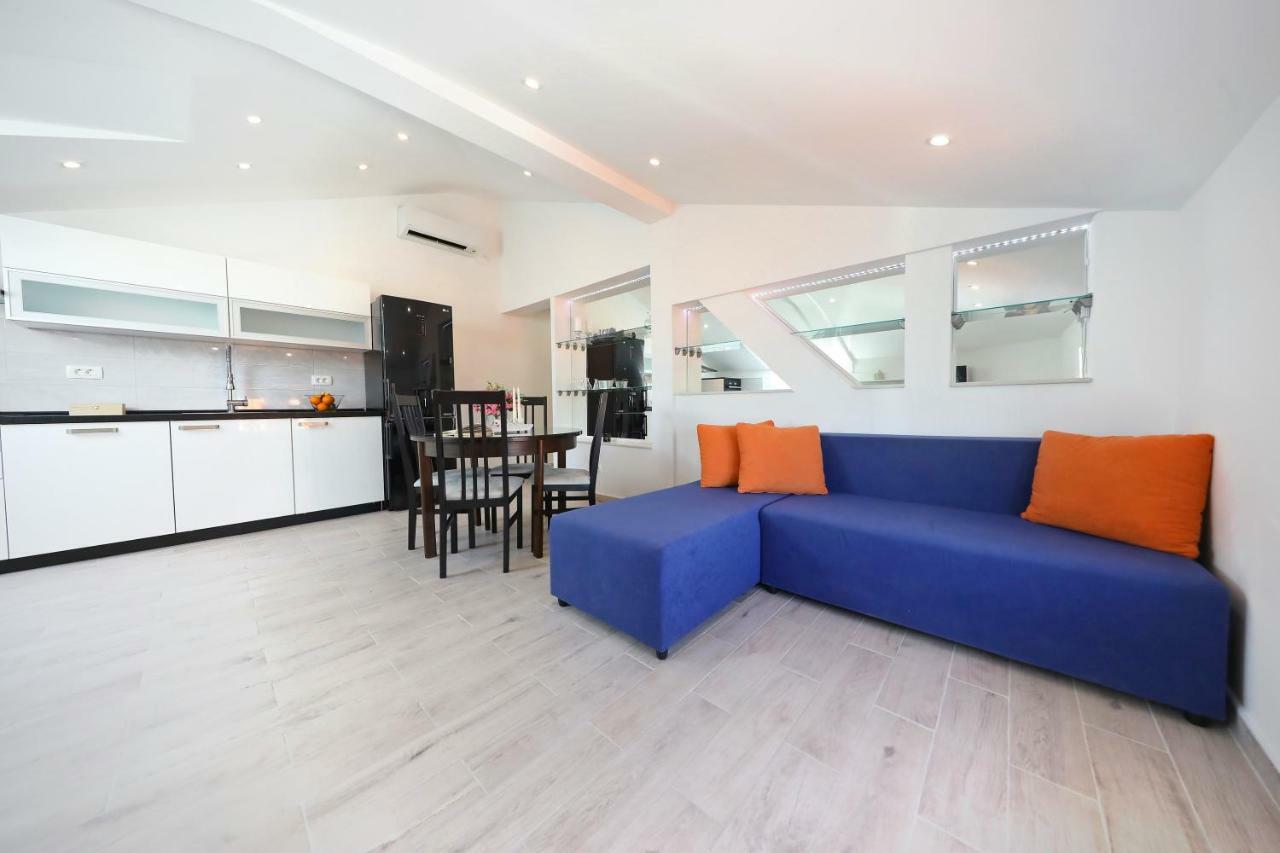 Zara Three Wells Apartment Exterior photo